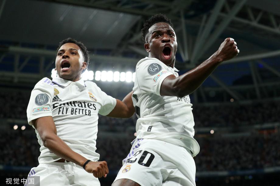 积极的拼抢 积极的拼抢