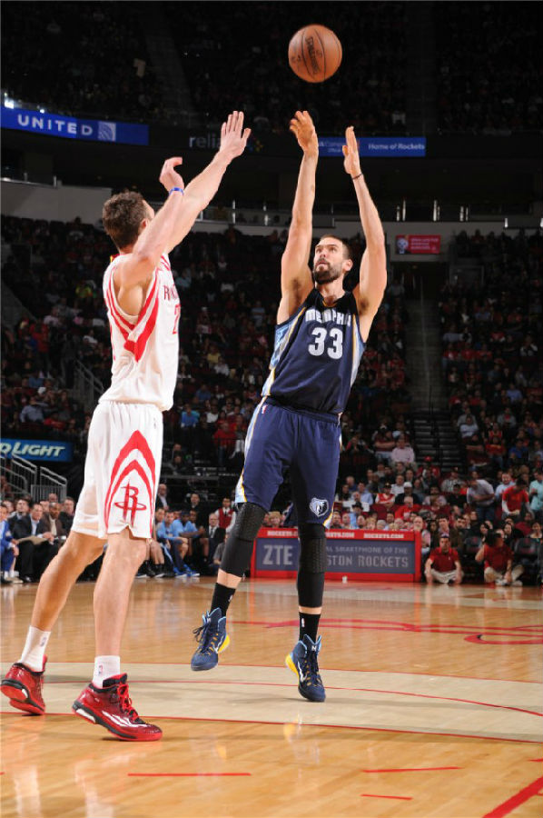 效力的中场 效力的中场