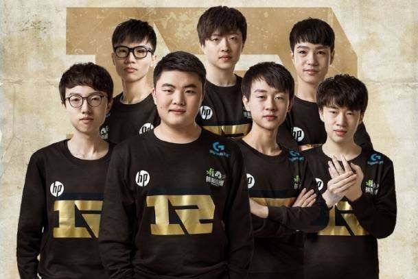 的连番赞誉 的连番赞誉